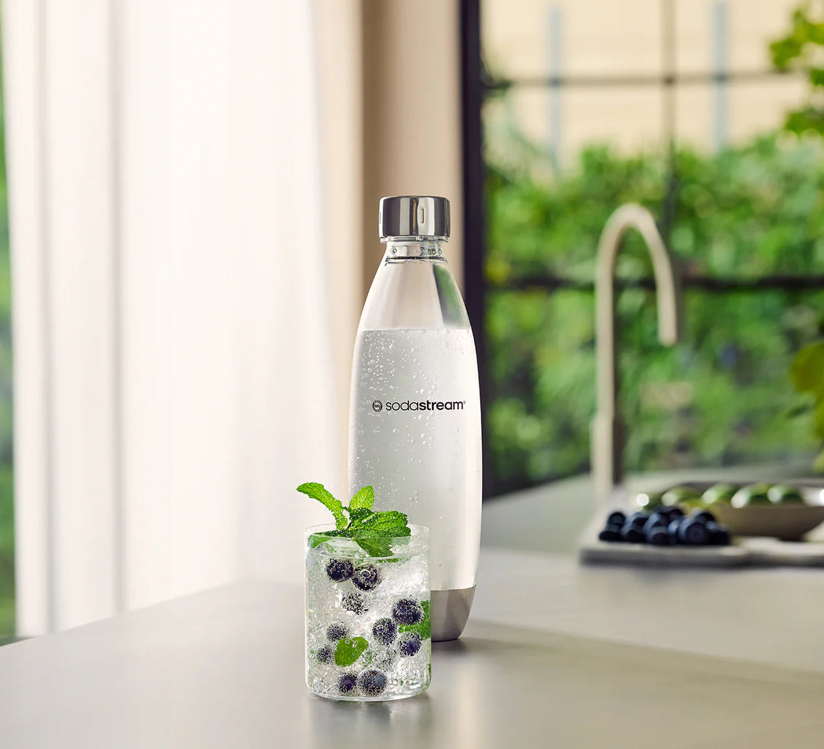 Single Sodastream Sodastream Slim Fuse Sparkling Water Bottle 1L – SodaStream UK