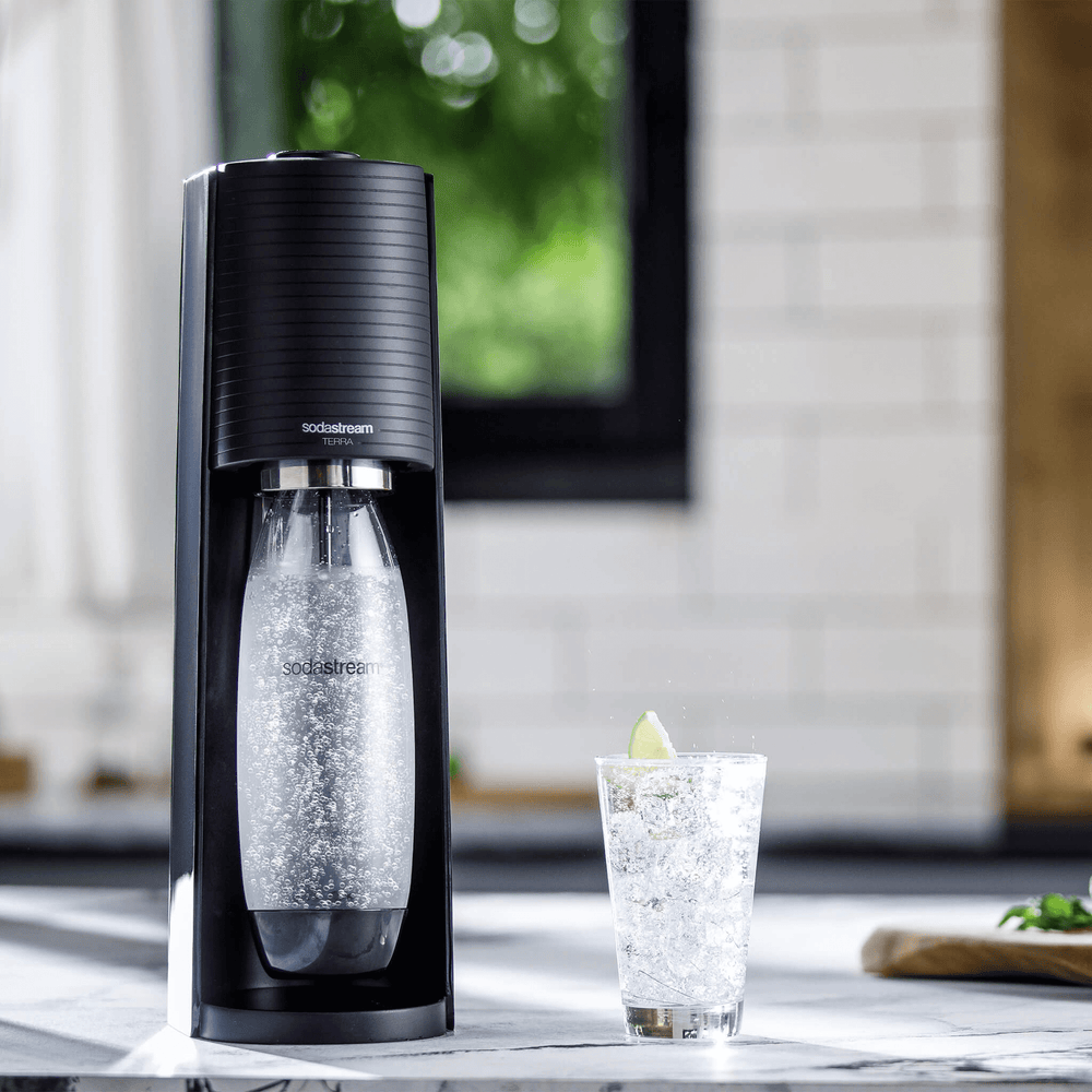 Terra Starter Kit: Sparkling Water Maker + CQC Cylinder + 1L DWS Terra Starter Kit: Sparkling Water Maker + CQC Cylinder + 1L DWS